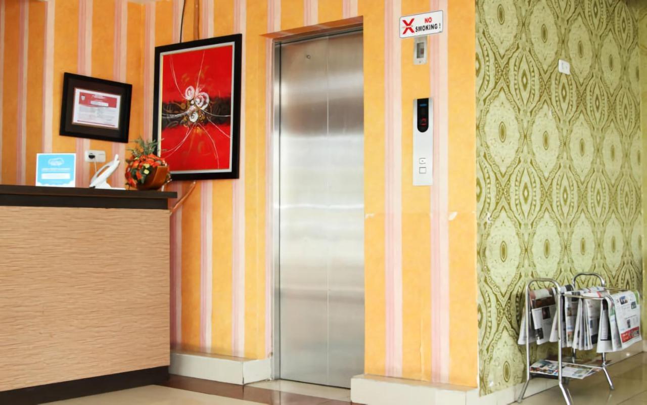 Al-Badar Hotel Syariah Makassar Dış mekan fotoğraf