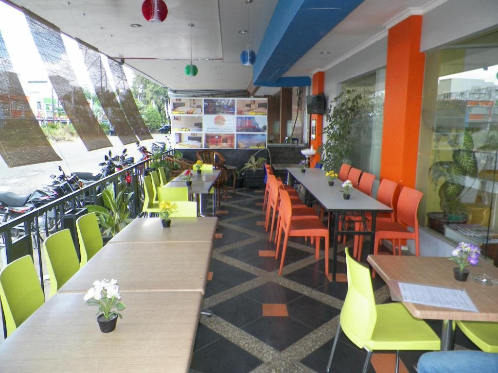 Al-Badar Hotel Syariah Makassar Dış mekan fotoğraf